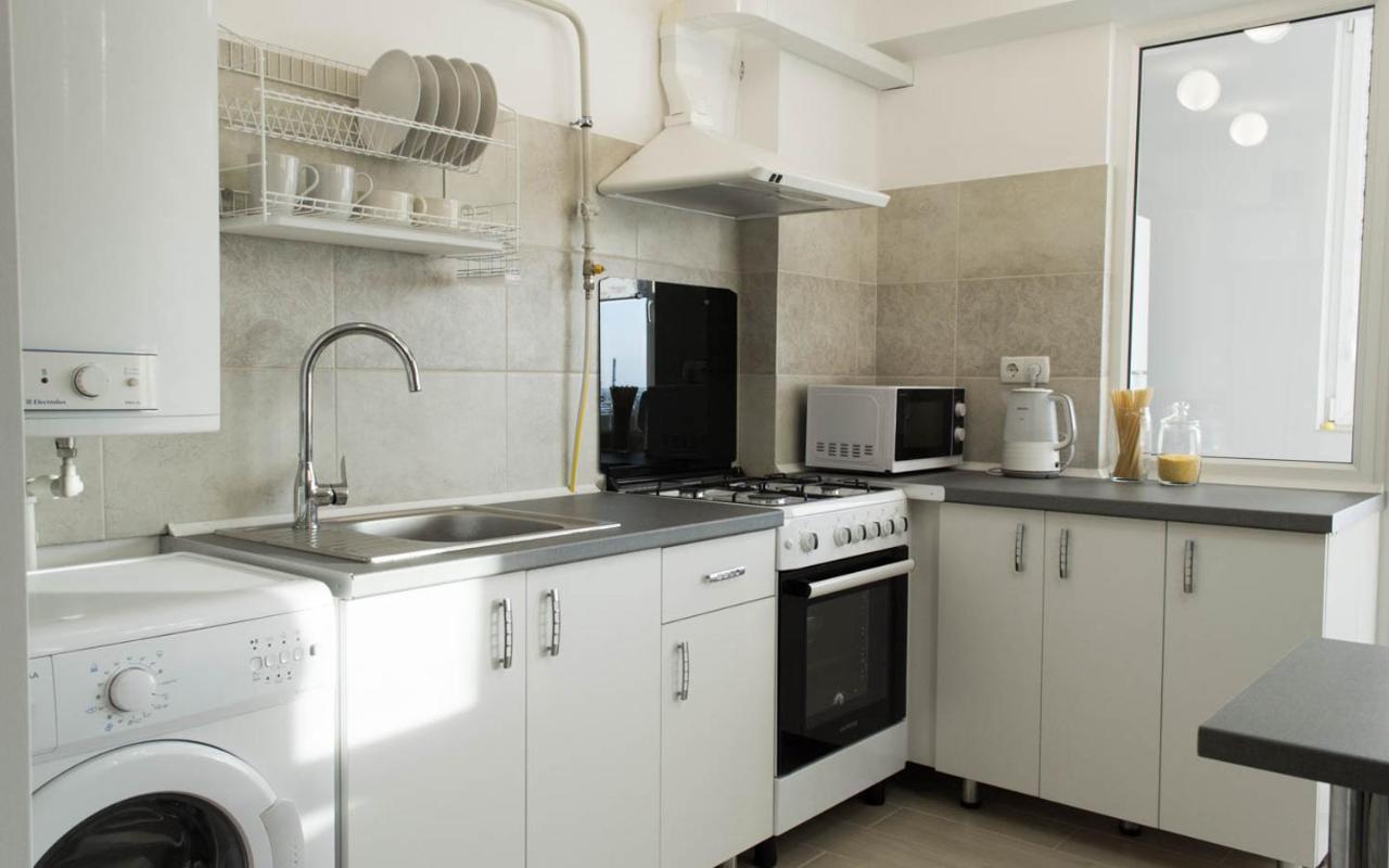 Cozy 2-Room Apartment On Zhvanetsky Boulevard Odessa Eksteriør billede
