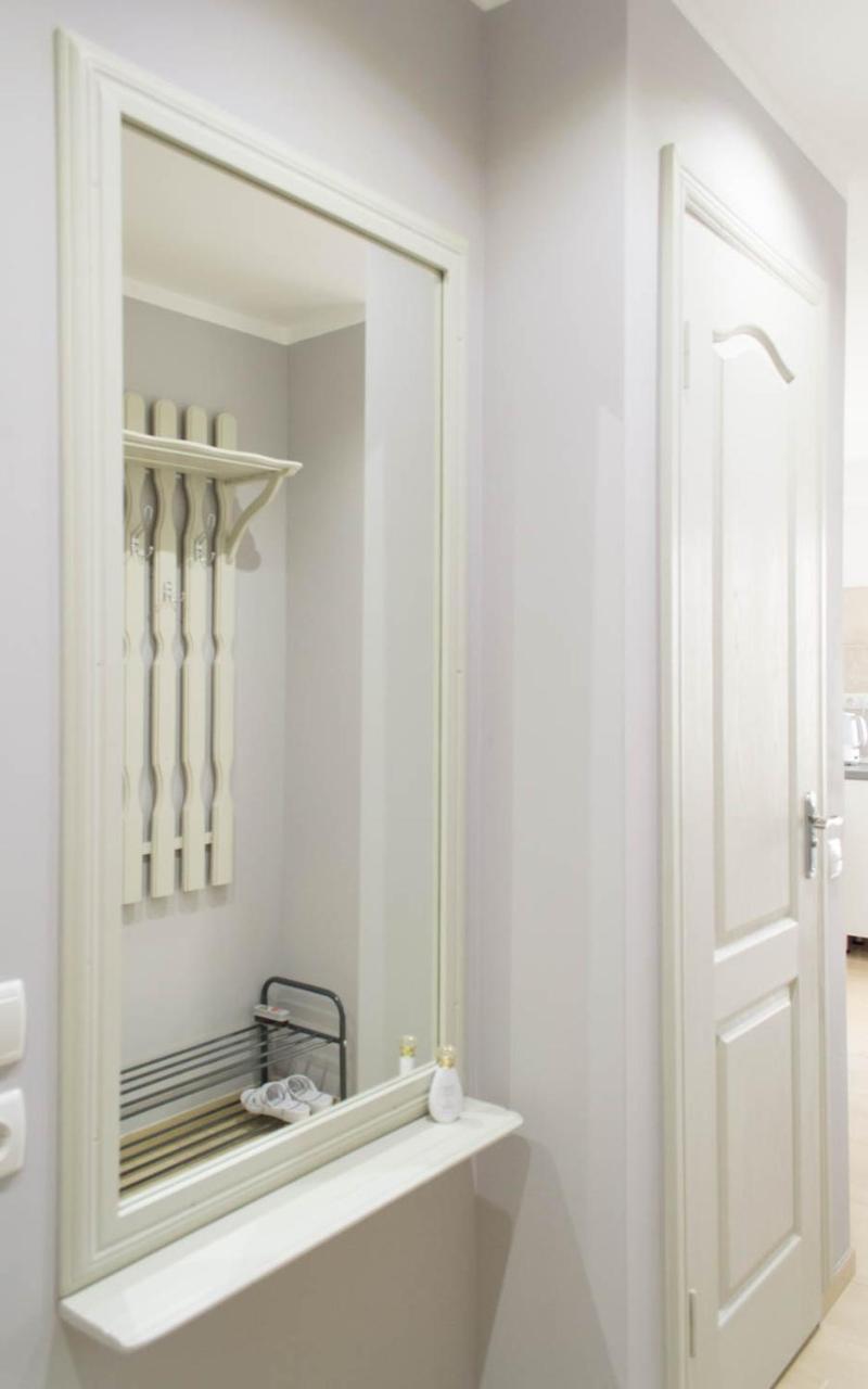 Cozy 2-Room Apartment On Zhvanetsky Boulevard Odessa Eksteriør billede